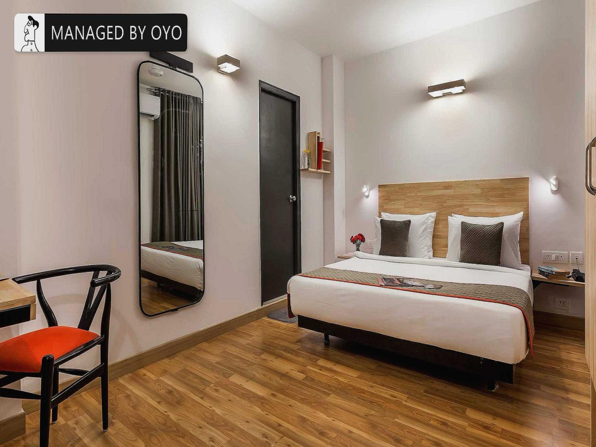 Hotel Gautam Residency ニューデリー エクステリア 写真
