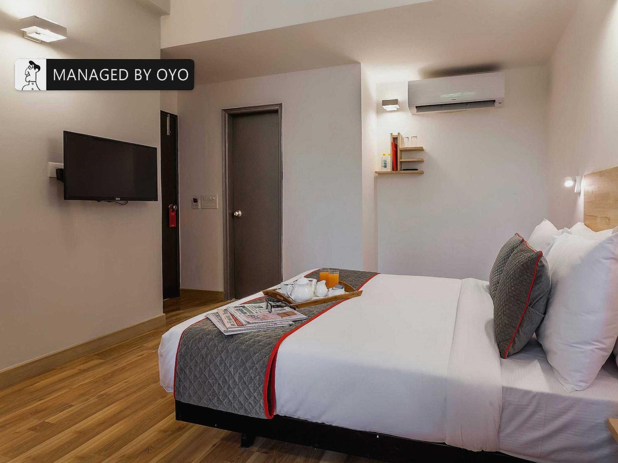Hotel Gautam Residency ニューデリー エクステリア 写真