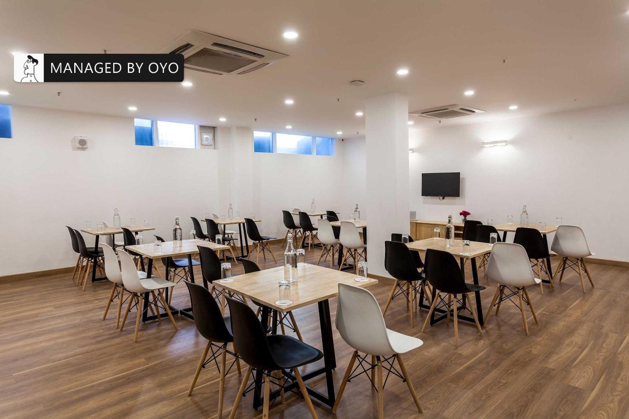 Hotel Gautam Residency ニューデリー エクステリア 写真