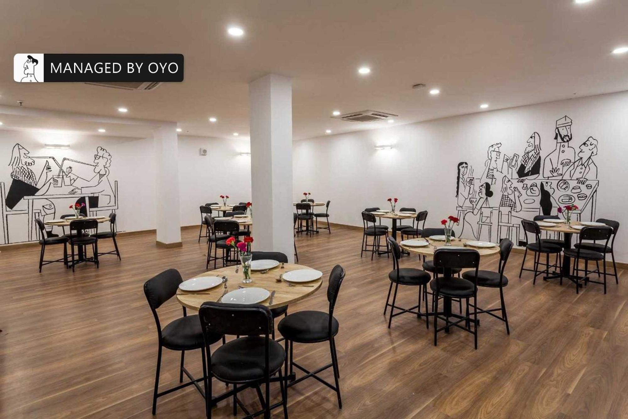 Hotel Gautam Residency ニューデリー エクステリア 写真