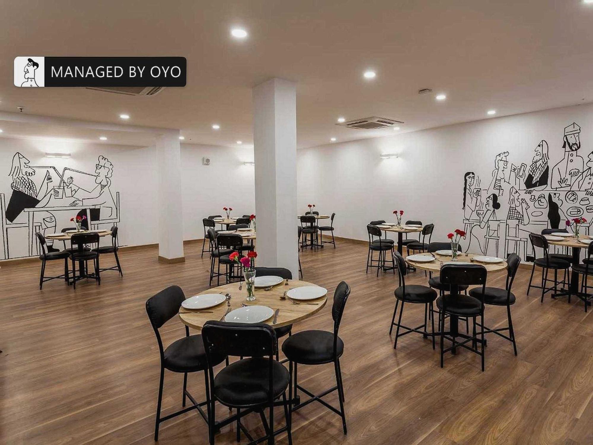 Hotel Gautam Residency ニューデリー エクステリア 写真